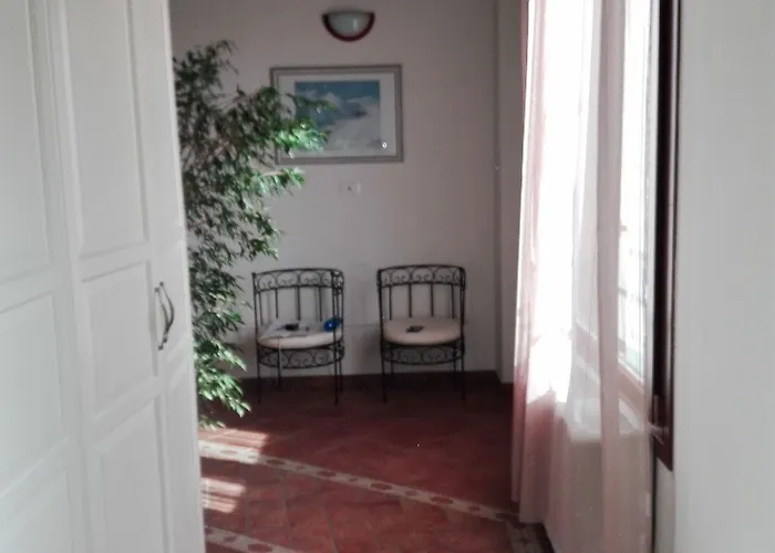 Antico Noce Landsted Granarolo dellʼEmilia